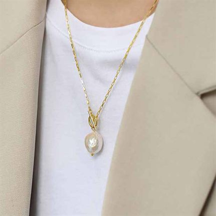 Baroque Pearl Necklace